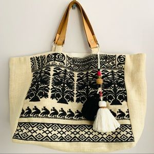 STAR MELA EMBROIDERED TOTE BAG WITH POM POM TASSELL